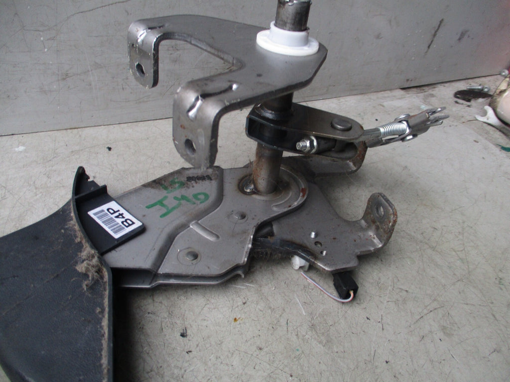 HYUNDAI IX35 2015 MANUAL HANDBRAKE LEVER MECHANISM