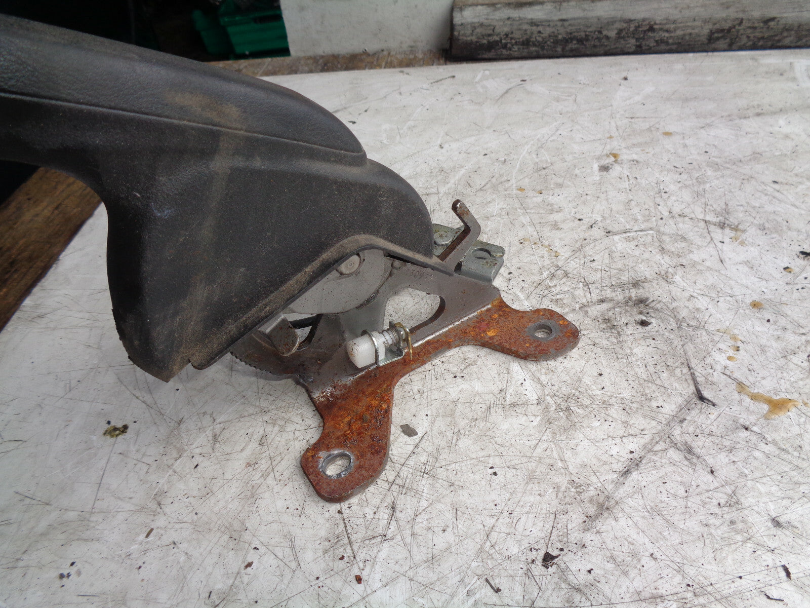 HONDA JAZZ MK3 2015 MANUAL HANDBRAKE LEVER HANDLE MECHANISM