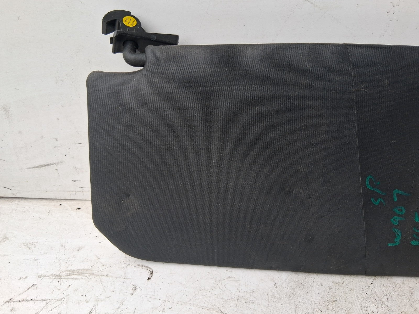 2021 MERCEDES BENZ SPRINTER W907 NSF PASSENGER SIDE FRONT LEFT SUN VISOR SHADE