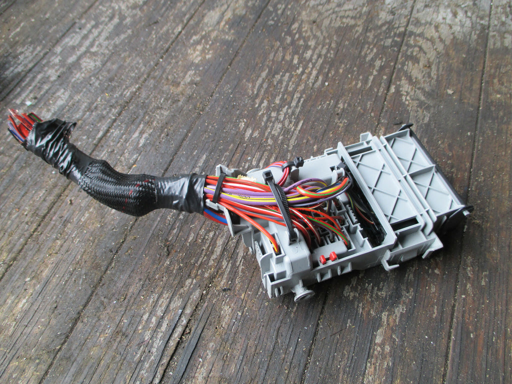 VAUXHALL INSIGNIA 2015 INTERIOR FUSE BOX MODULE 13222786