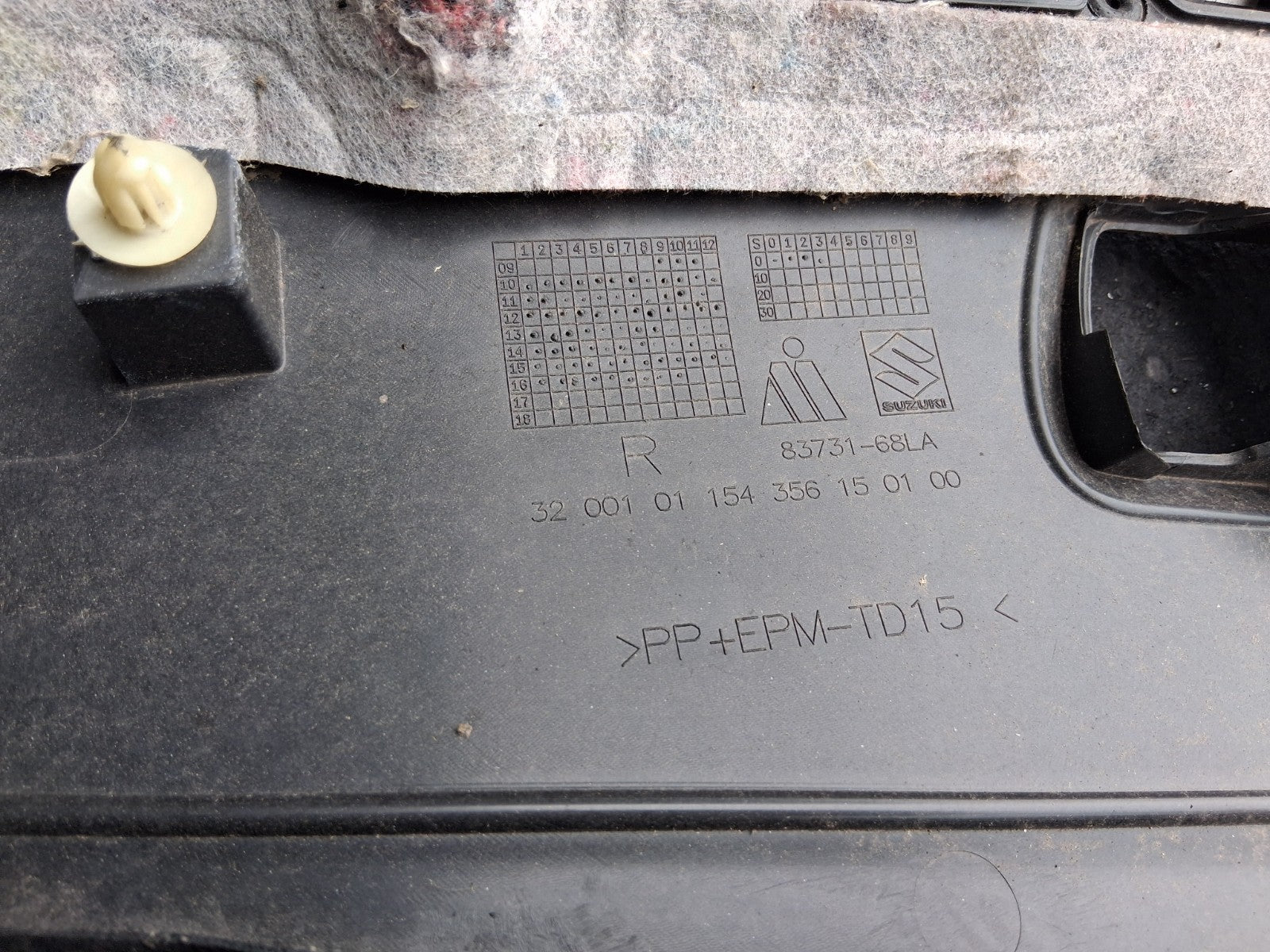 SUZUKI SWIFT MK3 2016 OSR DRIVER SIDE REAR RIGHT DOOR CARD PANEL