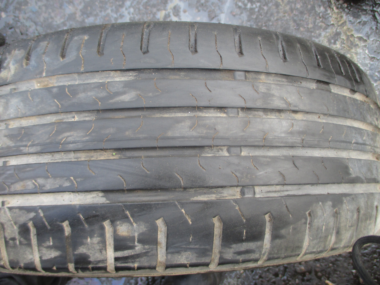FORD KA + 2018 15 INCH BLACK ALLOY WHEEL WITH TYRE 195/55R15 E1BJ1007CA