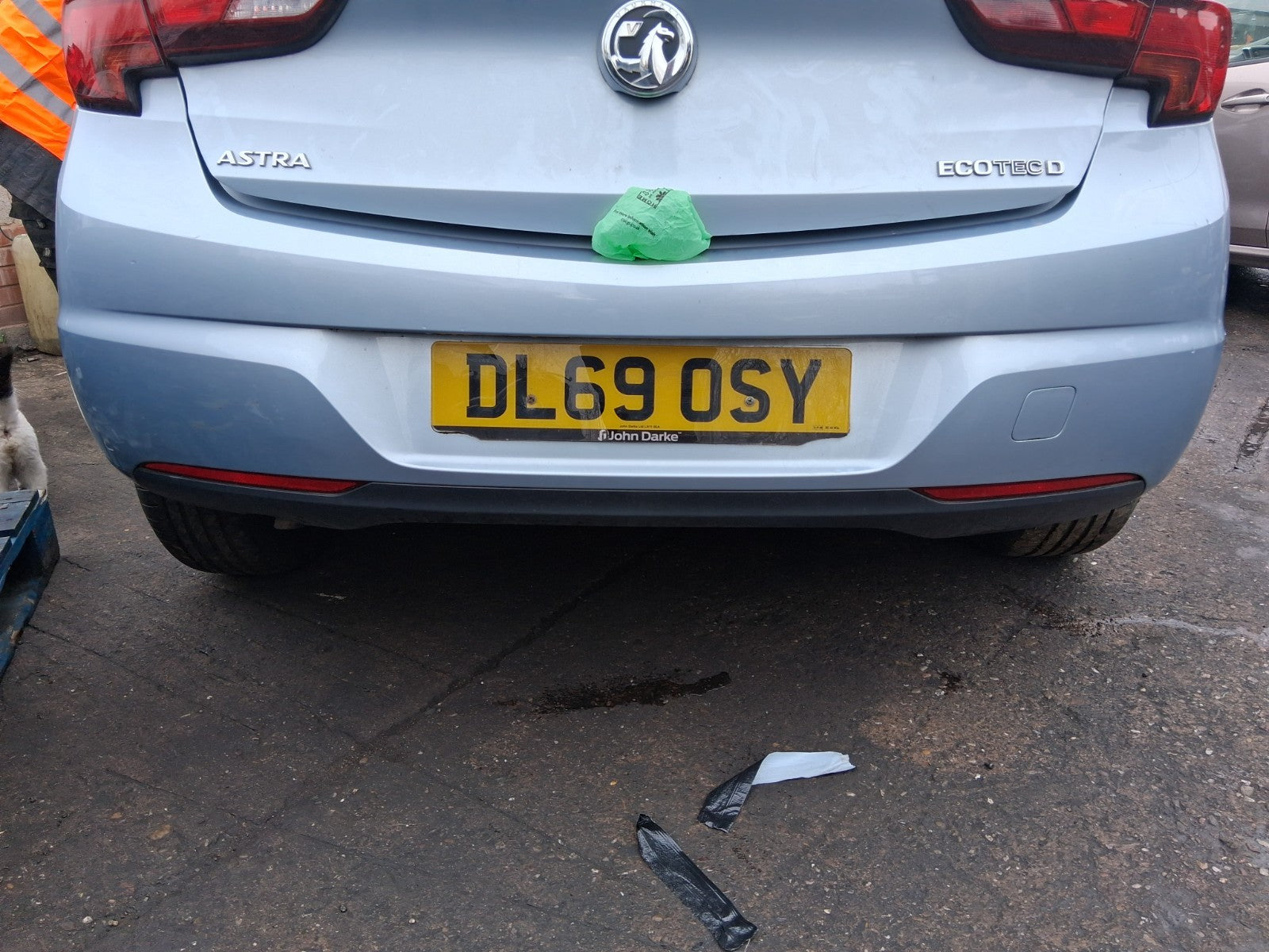 2019 VAUXHALL ASTRA K REAR COMPLETE BUMPER MAGNETIC SILVER METALLIC Z189