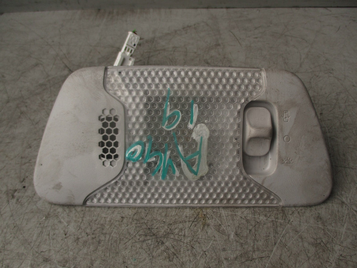2019 TOYOTA AYGO MK2 FRONT INTERIOR LIGHT 812600H010