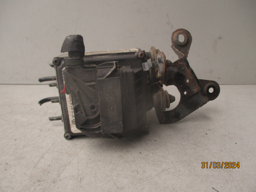2008 VOLKSWAGEN PASSAT 2.0 DIESEL ABS PUMP CONTROL MODULATOR 3C0614109C