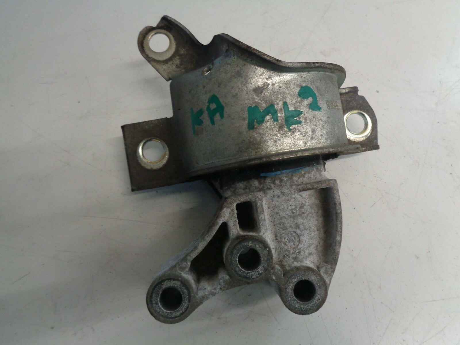 FORD KA MK2 2011 1.2 PETROL ENGINE MOUNT