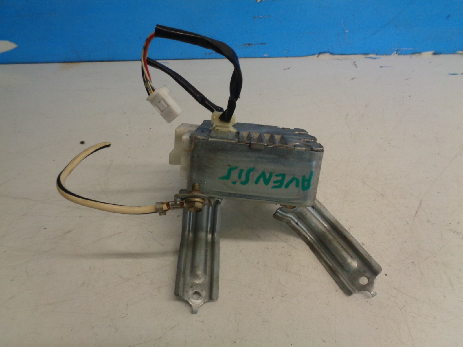 TOYOTA AVENSIS 2004 1.8 5 DOOR POWER STEERING CONTROL MODULE UNIT 8965005040