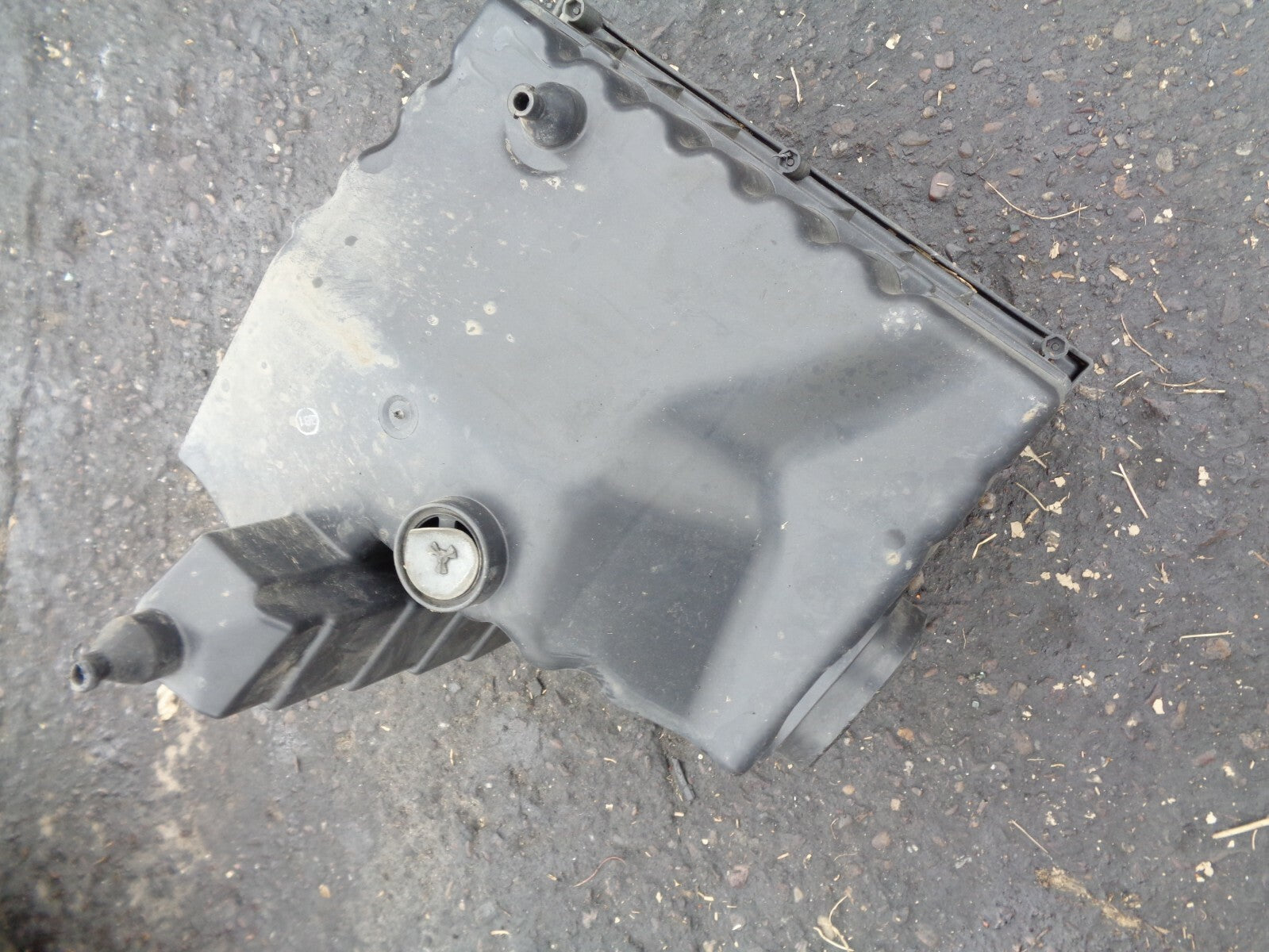 LAND ROVER DISCOVERY 2005 3 2.7 V6 AIR FILTER BOX 4619685911