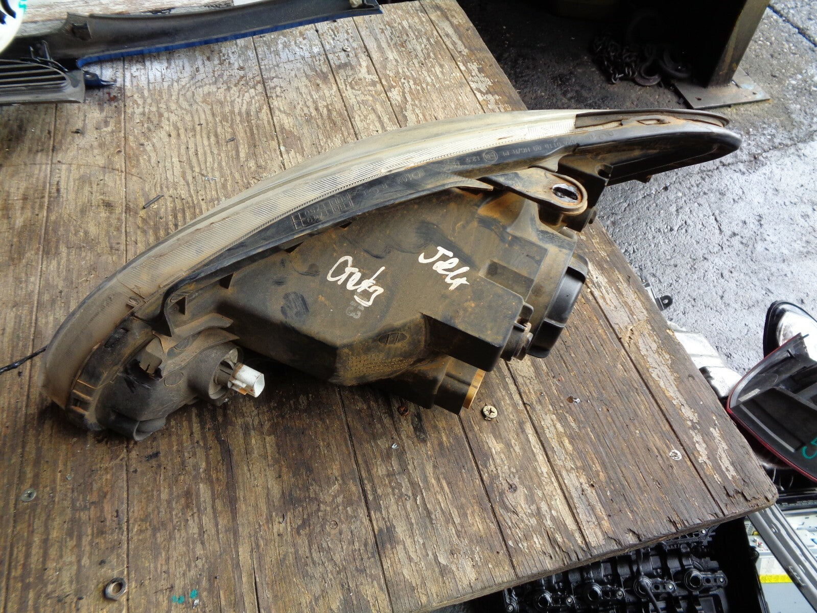 HYUNDAI GETZ MK1 FACELIFT DRIVER OFF SIDE HEADLIGHT 02A011B00