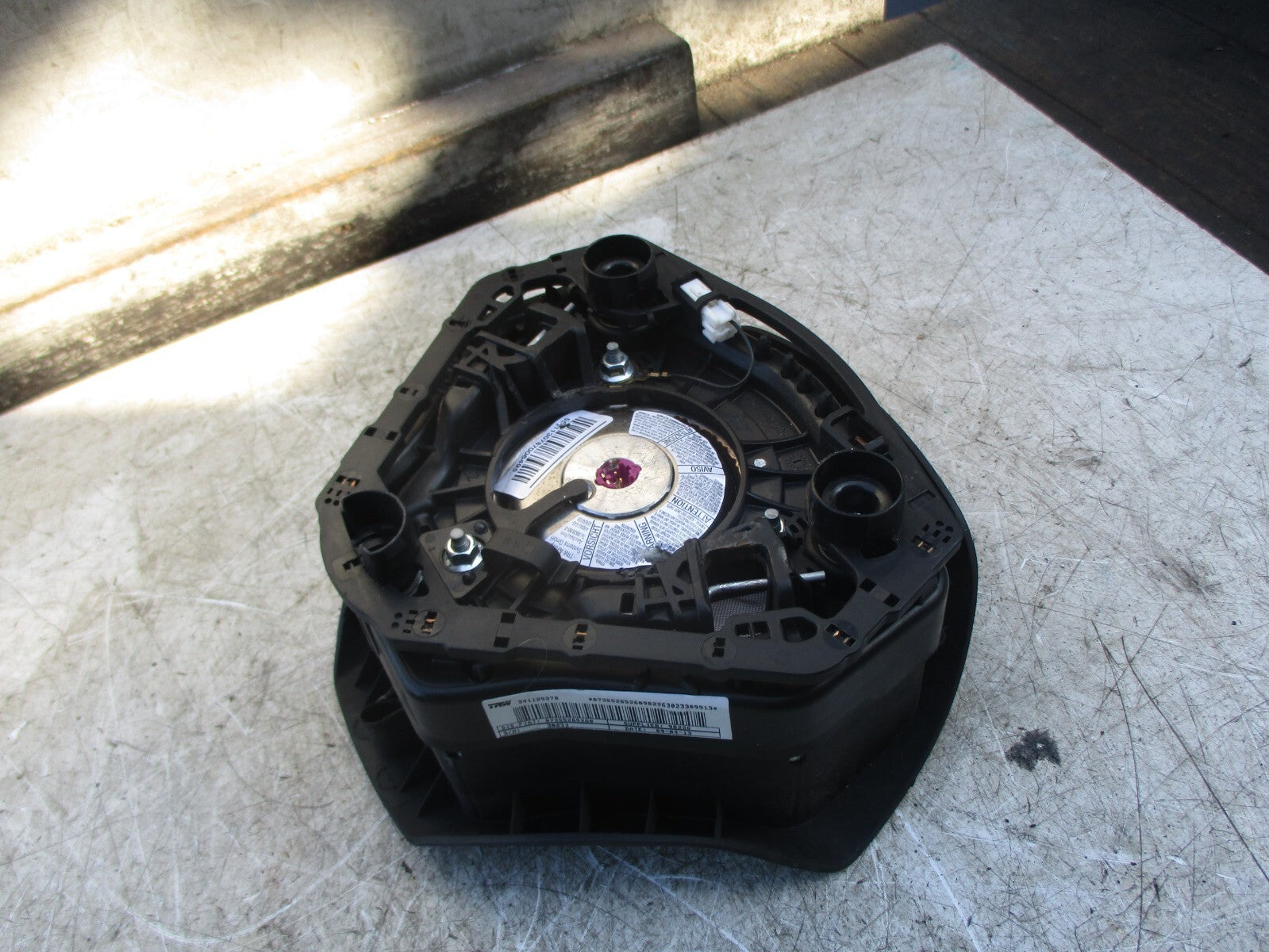 PEUGEOT BIPPER 2013 DRIVER SIDE STEERING WHEEL AIRBAG 07355265260