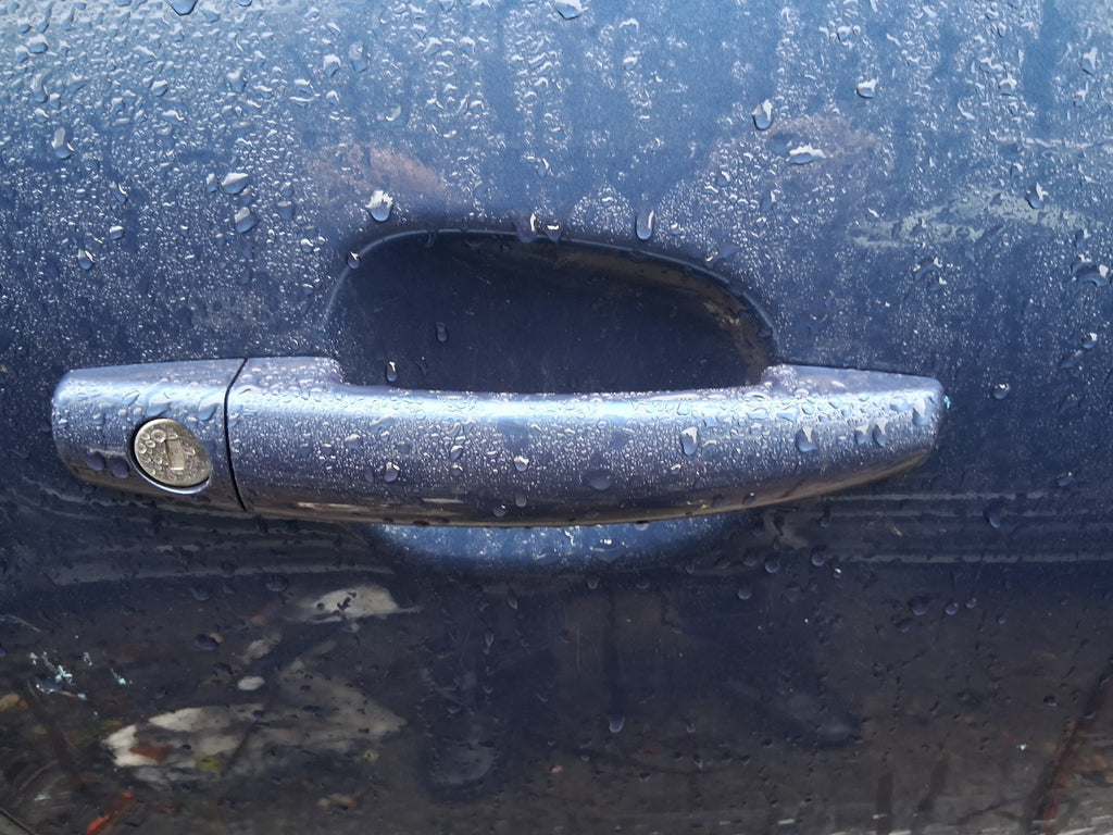 2017 VAUXHALL CORSA E OSF DRIVER SIDE FRONT RIGHT EXTERIOR DOOR HANDLE BLUE