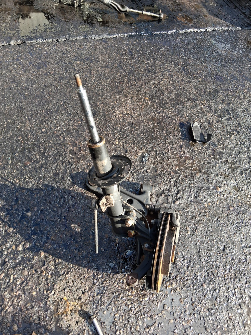 2022 SUZUKI VITARA MK4 1.4 PETROL OSF DRIVER SIDE FRONT RIGHT HUB SHOCK LEG