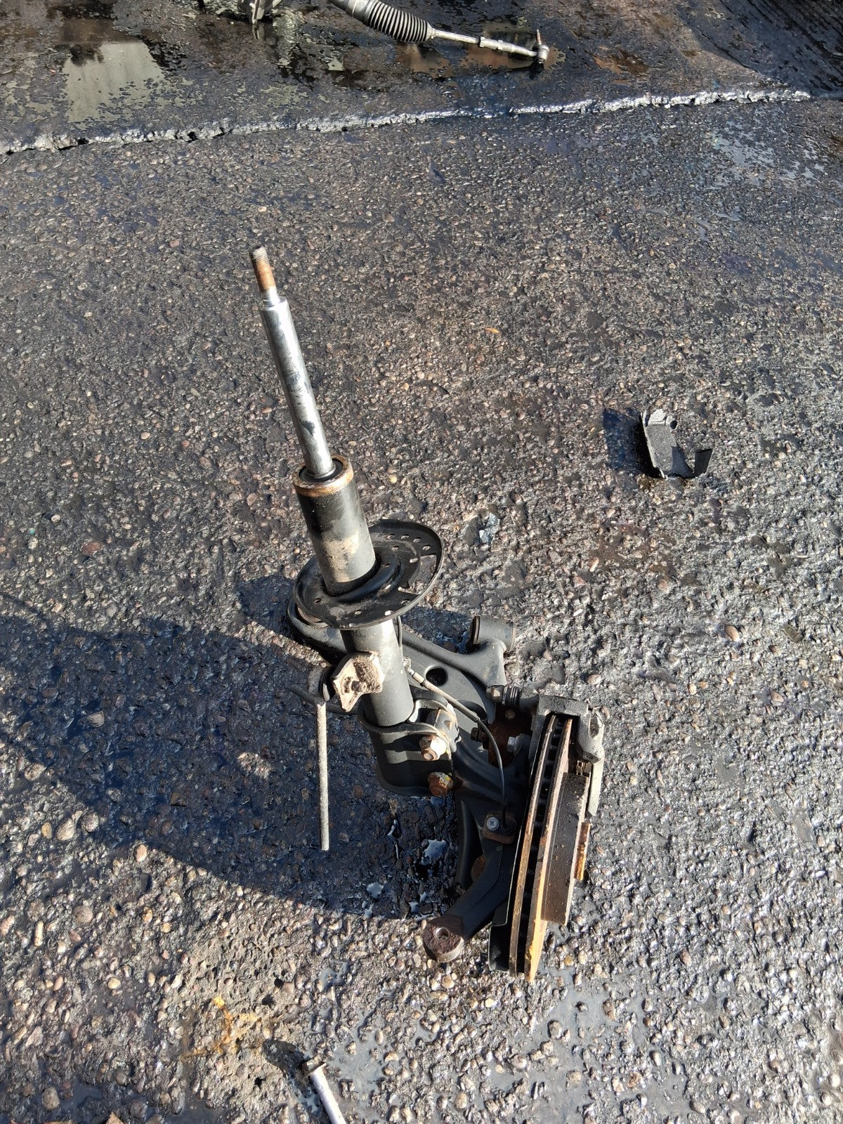 2022 SUZUKI VITARA MK4 1.4 PETROL OSF DRIVER SIDE FRONT RIGHT HUB SHOCK LEG