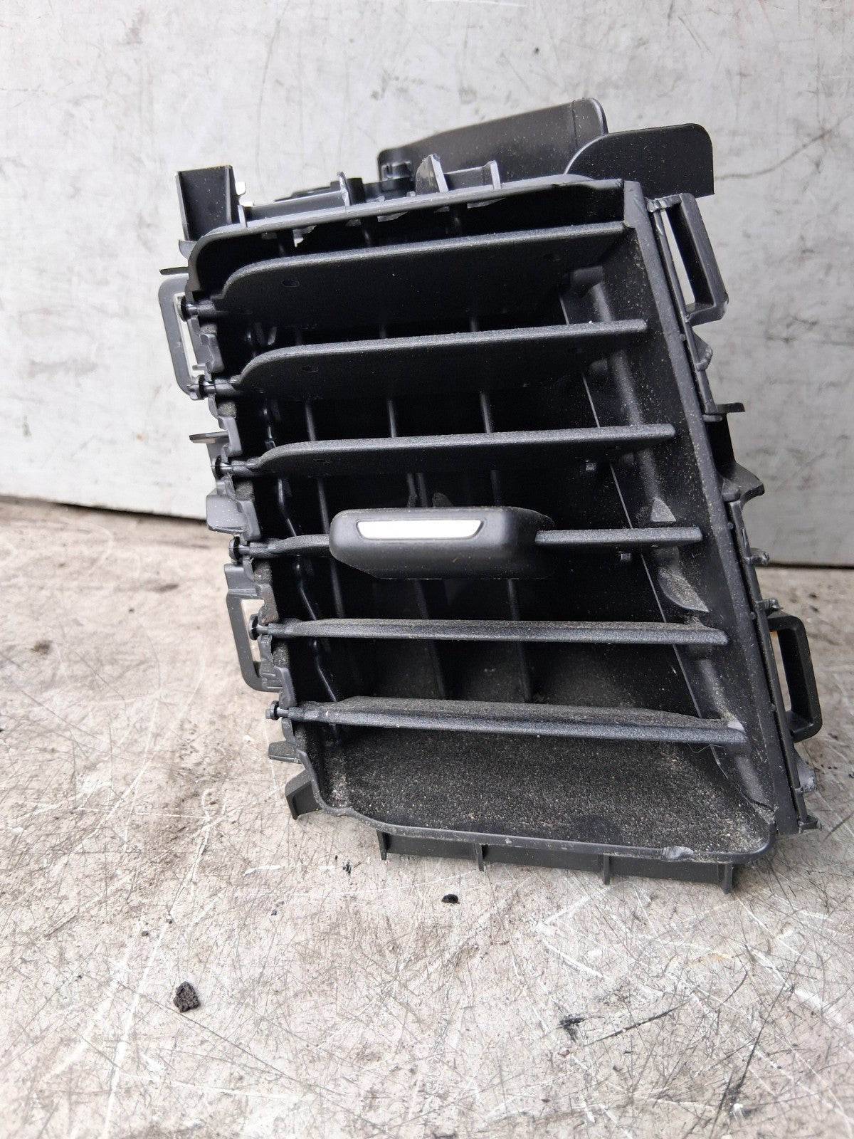 2023 FORD TRANSIT 350 MK8 NSF PASSENGER SIDE FRONT LEFT AIR VENT JK21V018B09