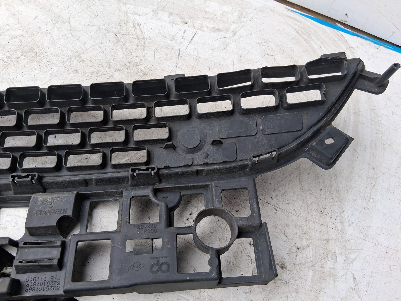 2023 RENAULT MASTER MK3 FRONT BUMPER LOWER GRILL 622546766R