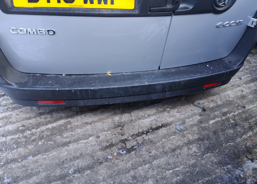 2015 VAUXHALL COMBO D COMPLETE REAR BUMPER BLACK