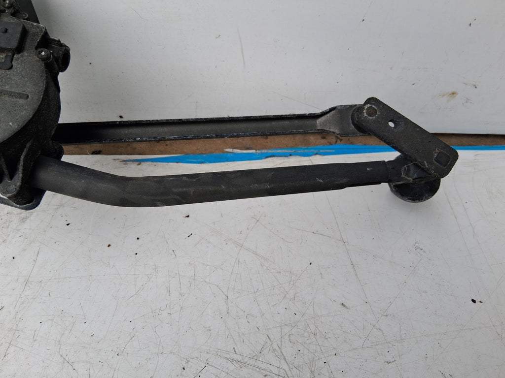 2016 MERCEDES SPRINTER W906 FRONT WINDSCREEN WIPER MOTOR LINKAGE 405147