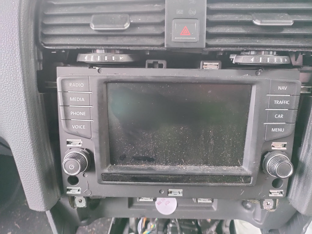 2017 VW VOLKSWAGEN GOLF MK7 RADIO STEREO SAT NAV DISPLAY SCREEN NO CODE