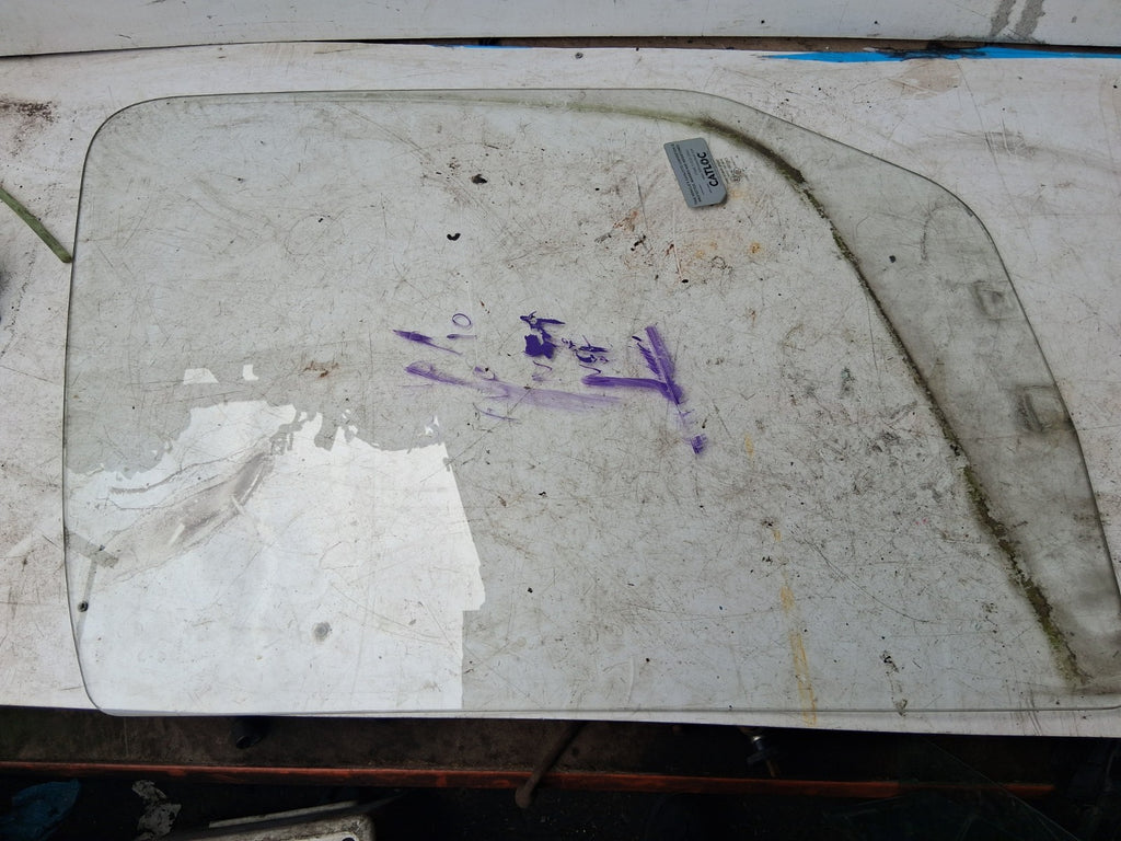 2010 MERCEDES BENZ SPRINTER W906 OSF DRIVER SIDE FRONT RIGHT WINDOW GLASS
