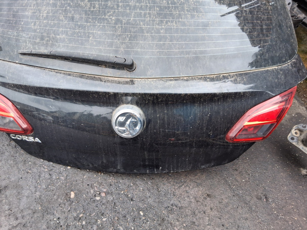 2015 VAUXHALL CORSA E 5 DOOR REAR BOOTLID BOOT COMPLETE BLACK Z22C CARBON