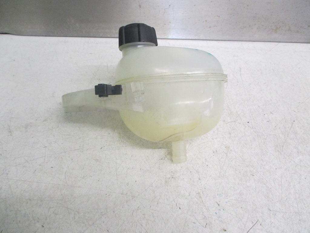 RENAULT TWINGO 2017  COOLANT EXPANSION BOTTLE RESERVOIR