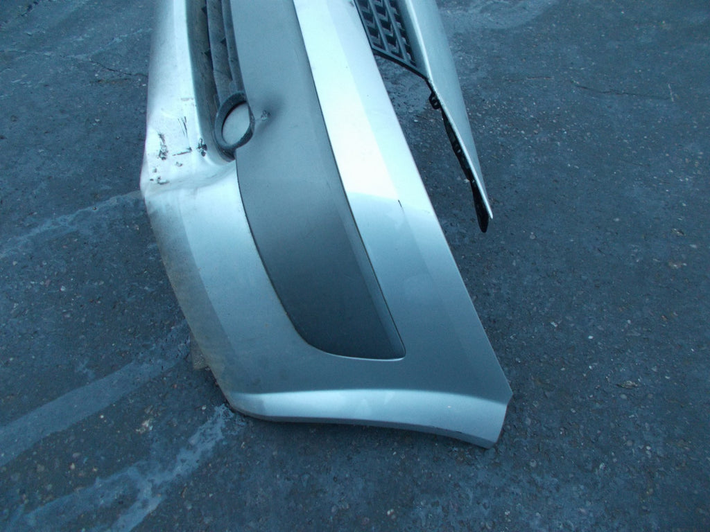 RENAULT MEGANE 2004 FRONT BUMPER LIGHT BEIGE/ SILVER 8200142000