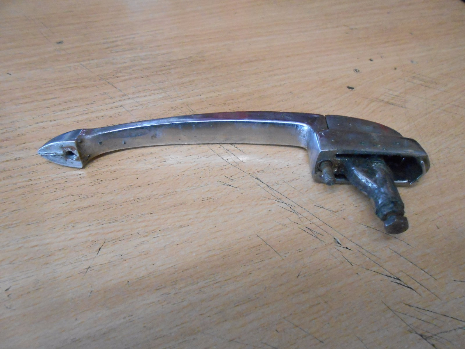 MG MGB GT MGC GT OS DRIVER SIDE OUTER EXTERIOR DOOR HANDLE CHROME