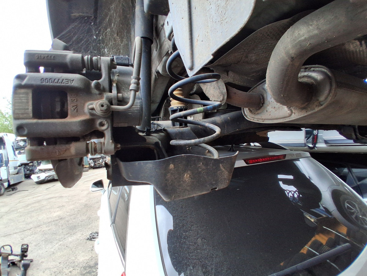 2023 DS AUTOMOBILES DS4 CROSSOVER HATCHBACK REAR AXLE DISC TYPE MINUS CALIPER