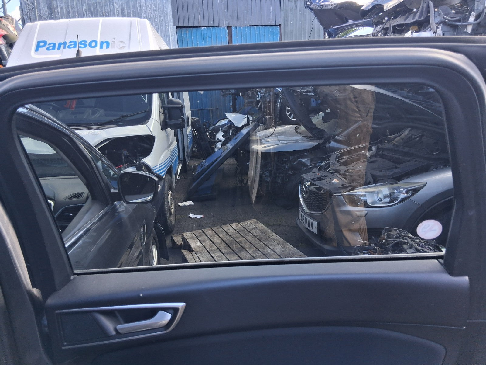 2017 FORD S MAX MK2 OSR DRIVER SIDE REAR RIGHT WINDOW GLASS