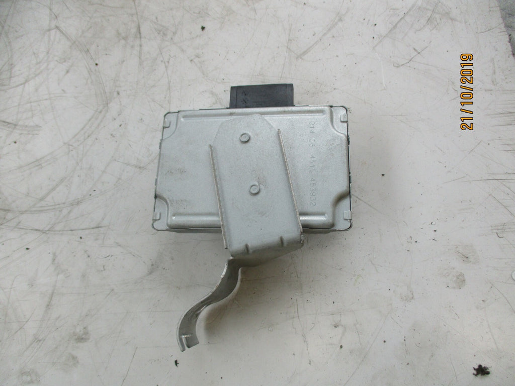 FORD FOCUS MK3 VOLTAGE STABILISATION MODULE ECU BV6T14B526BC