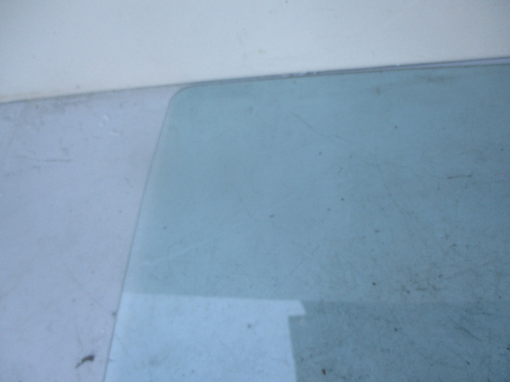 VAUXHALL VIVA 2016 NSR PASSENGER SIDE RAER WINDOW GLASS 43R000054