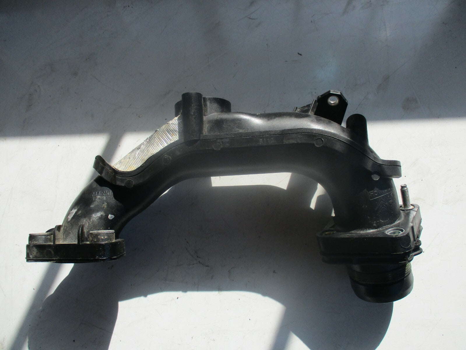 FORD FIESTA MK7 AIR INTAKE HOSE PIPE 9674951680