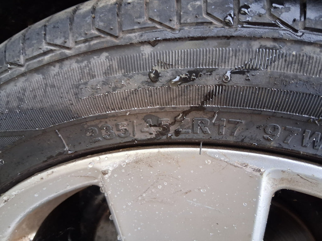2006 VW VOLKSWAGEN PASSAT B6 17 INCH ALLOY WHEEL WITH TYRE 235/45R17