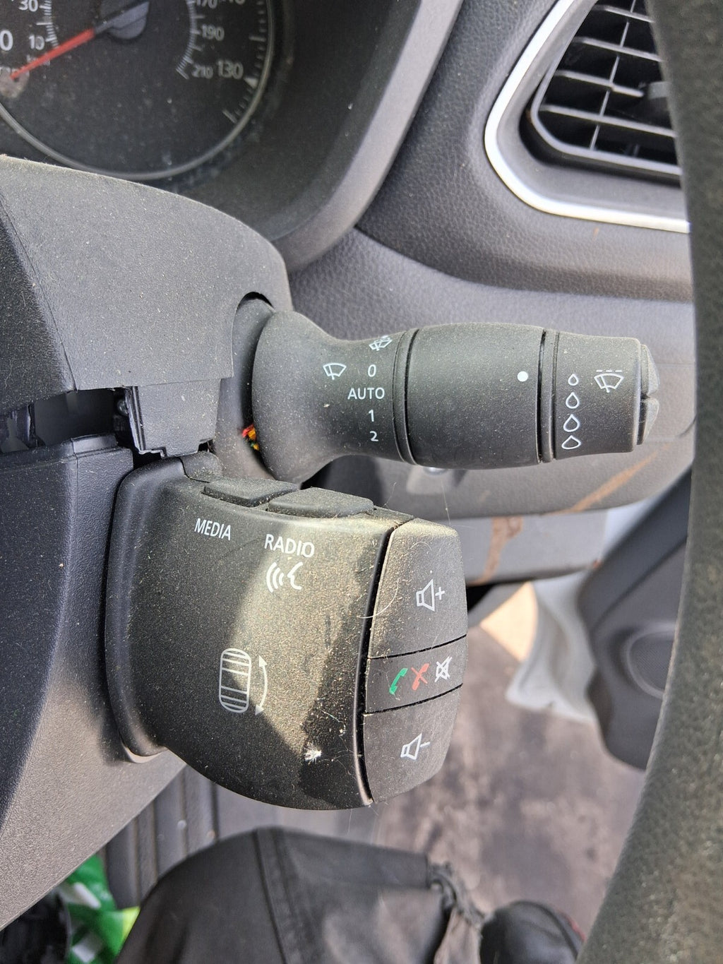 2023 RENAULT MASTER MK3 INDICATOR WIPER STALK SQUIB CONTROL UNIT