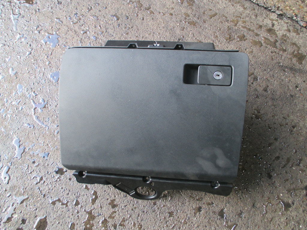 VW VOLKSWAGEN PASSAT 2014 B7 GLOVE BOX STORAGE COMPARTMENT 3AC857097K
