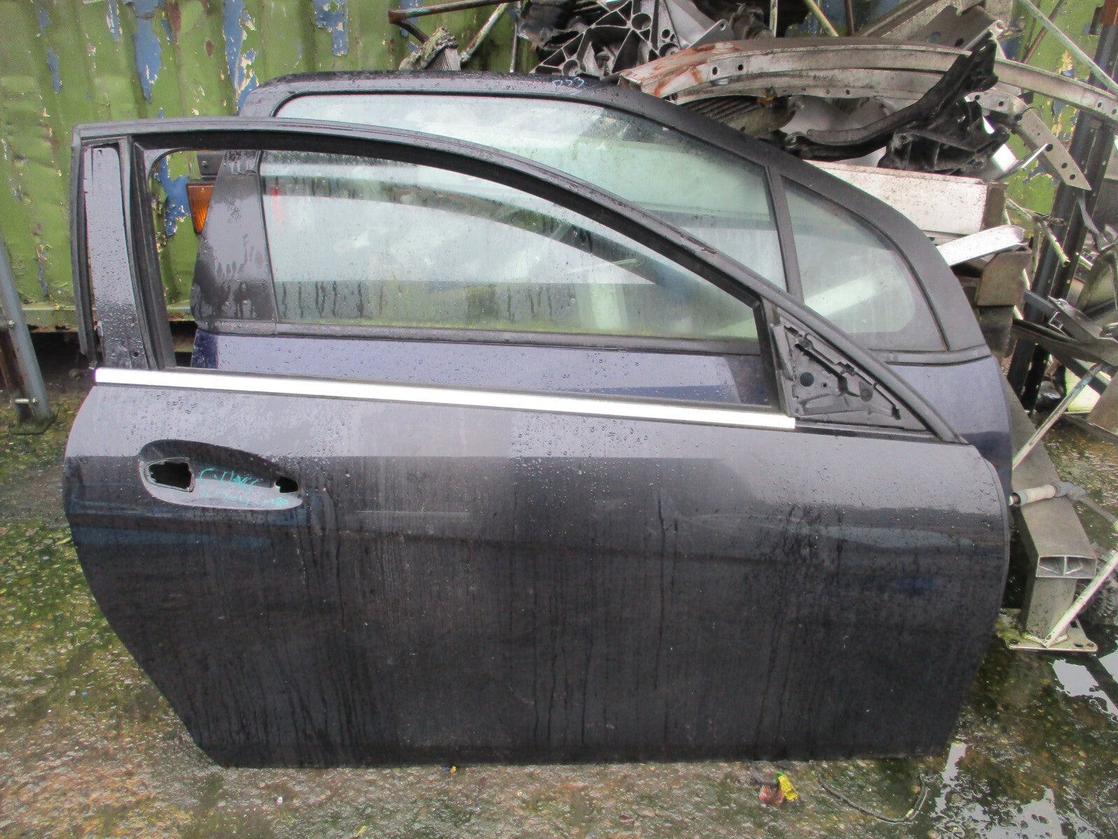 MERCEDES BENZ C CLASS COUPE W204 2014 OS DRIVER SIDE BARE DOOR BLACK