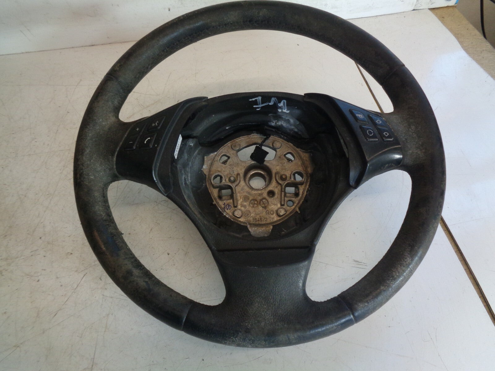 BMW 3 SERIES 320D E91 ESTATE MULTI FUNCTION STEERING WHEEL 676454707