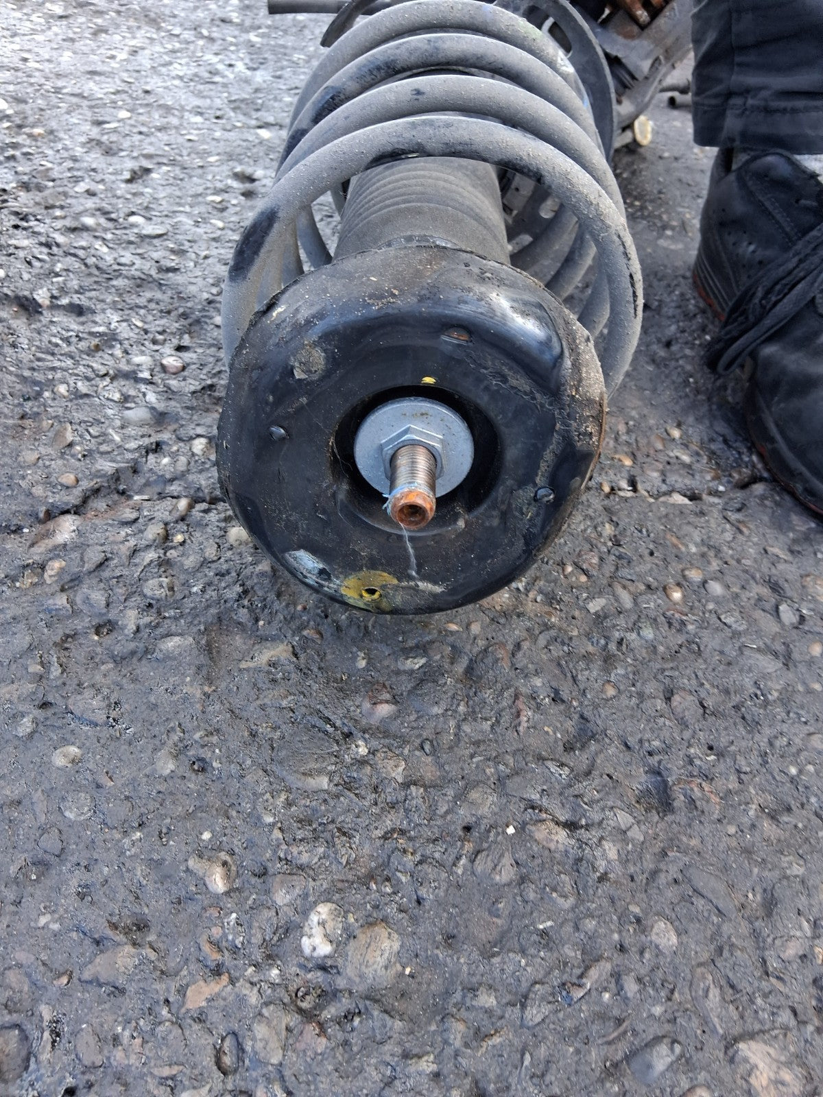2021 CITROEN C3 MK3 1.2 PETROL MANUAL NS PASSENGER SIDE FRONT LEG SHOCK HUB