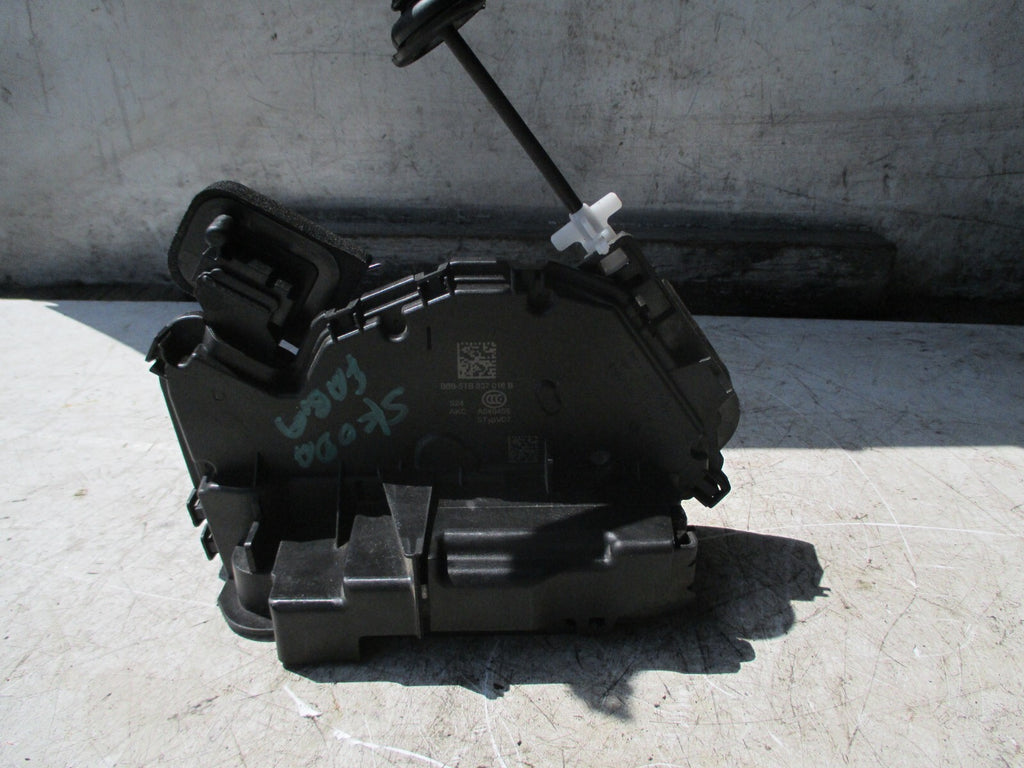 SKODA FABIA MK3 2021 OSF DRIVER SIDE FRONT RIGHT SIDE DOOR LOCK 5TB837016B