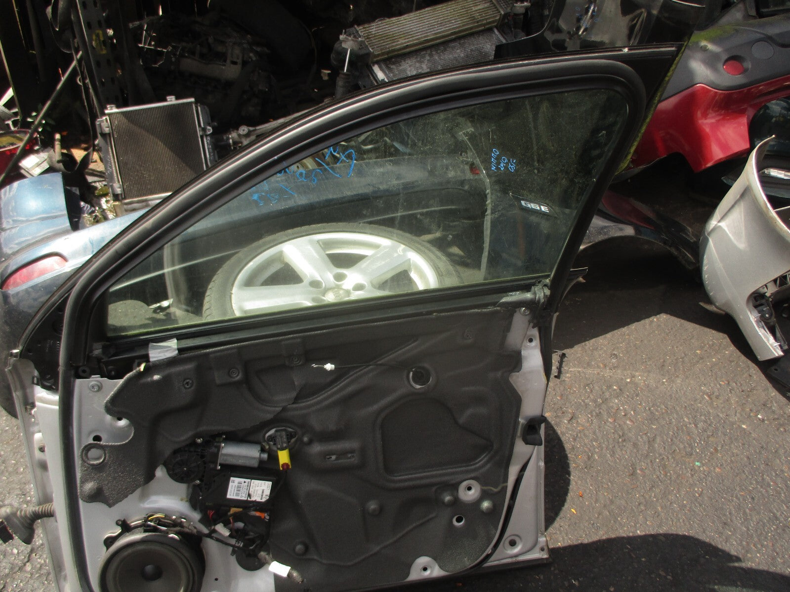 2006 AUDI A4 B7 OSF DRIVER SIDE FRONT RIGHT DOOR LY7W SILVER