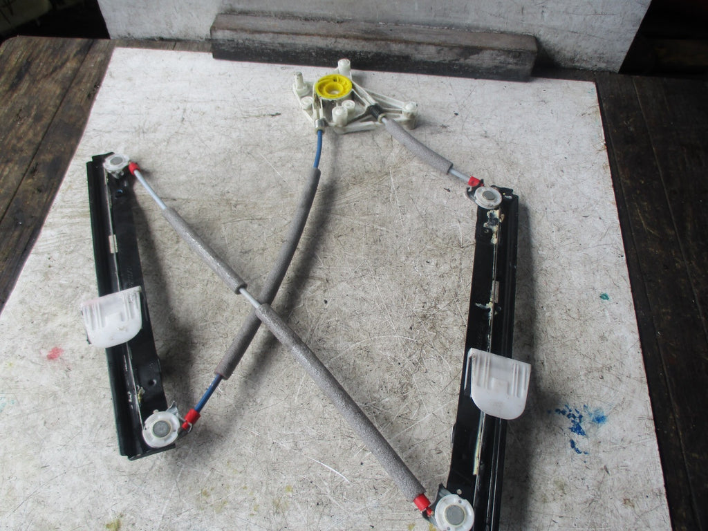 FORD B-MAX 2013 O/S DRIVER SIDE REAR WINDOW REGULATOR AV11R27000