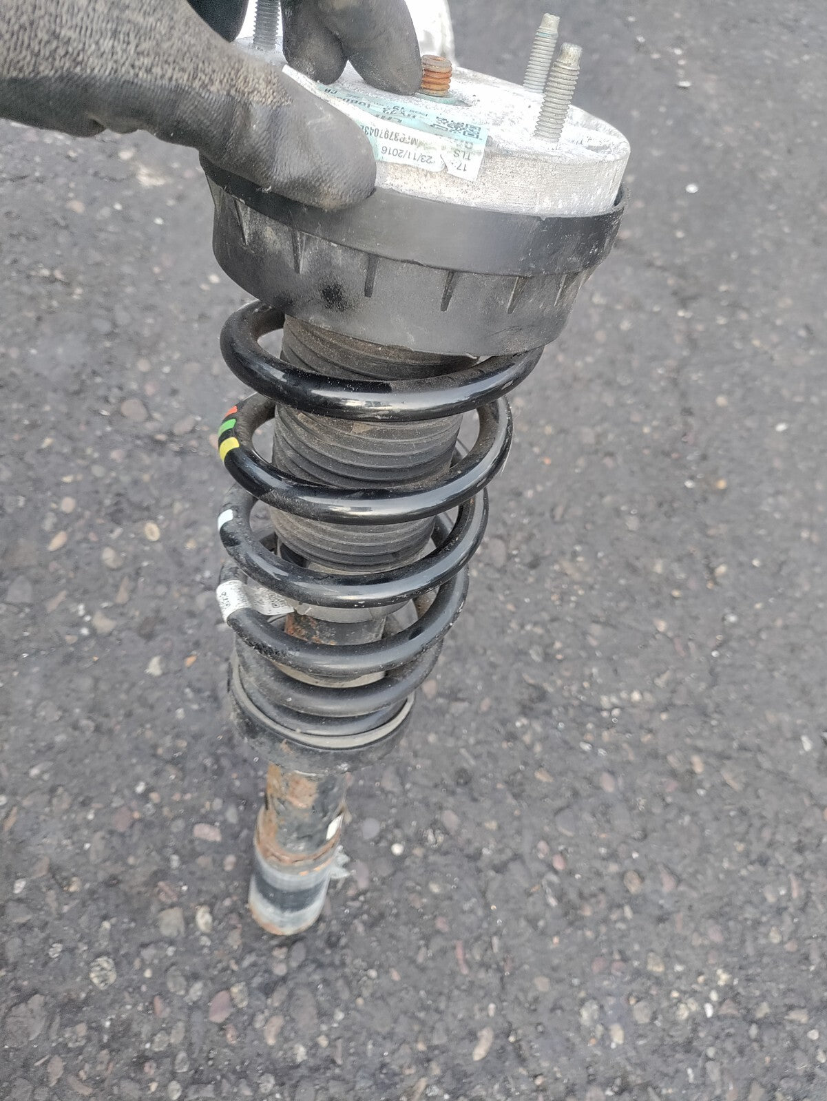 2017 JAGUAR XE X760 2.0 DIESEL NSF PASSENGER SIDE SHOCK ABSORBER HX7318B036PD