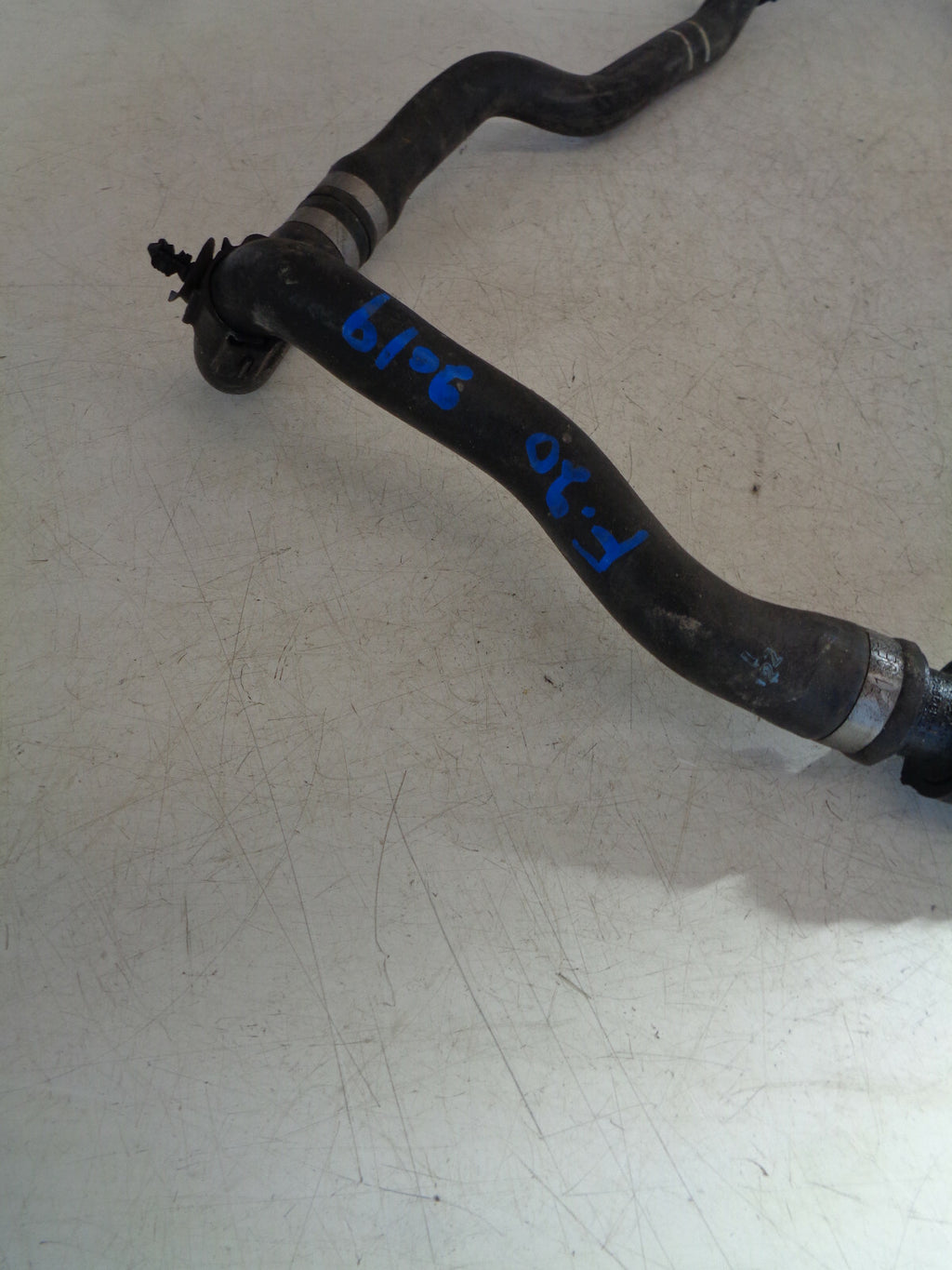 BMW 1 SERES 2019 LCI PETROL ENGINE WATER COOLANT PIPE HOSE 8673993 8662837