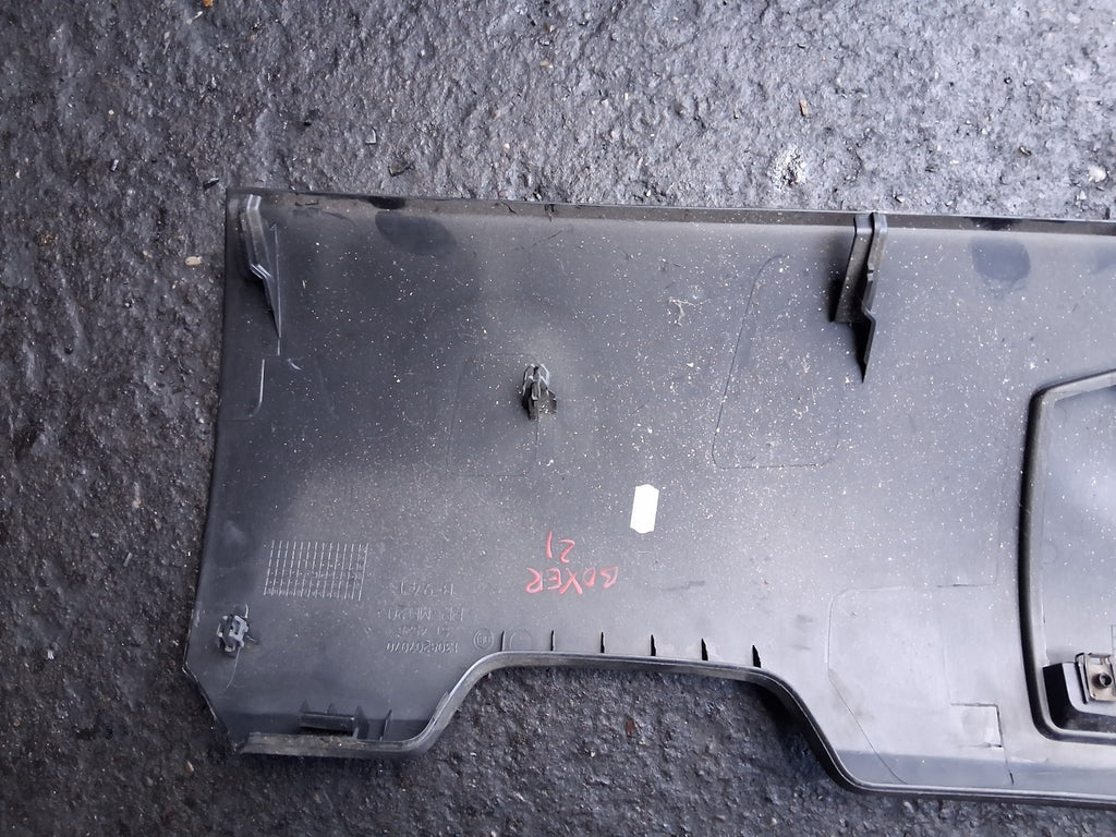 2021 PEUGEOT BOXER MK3 LOWER DASHBOARD LOWER TRIM COVER 1308204070