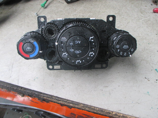 2016 FORD FIESTA MK7 HEATER CLIMATE CONTROL 8A6118549 8A6919980