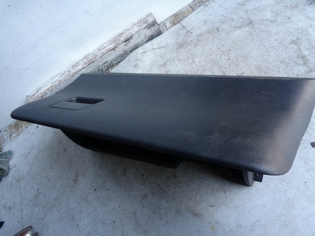 TOYOTA YARIS 2013 MK3 GLOVE BOX COMPARTMENT BOX