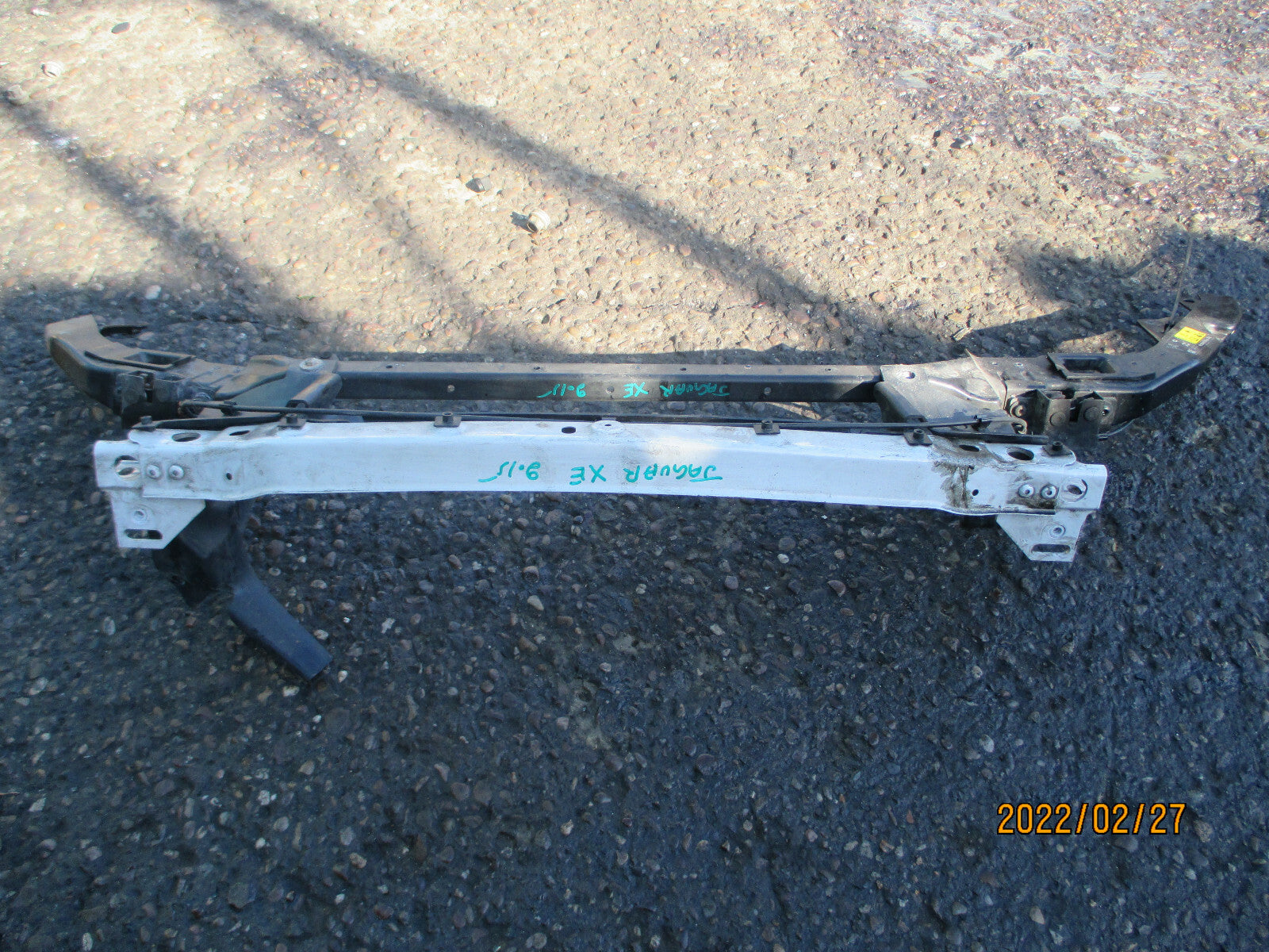 2015 JAGUAR XE 2.0 DIESEL FRONT RADIATOR SLAM LANDING PANEL WHITE DAMAGED