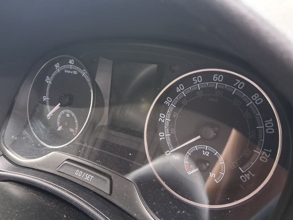 2020 SKODA FABIA MK3 NJ 1.0 PETROL SPEEDO SPEEDOMETER INSTRUMENT CLUSTER