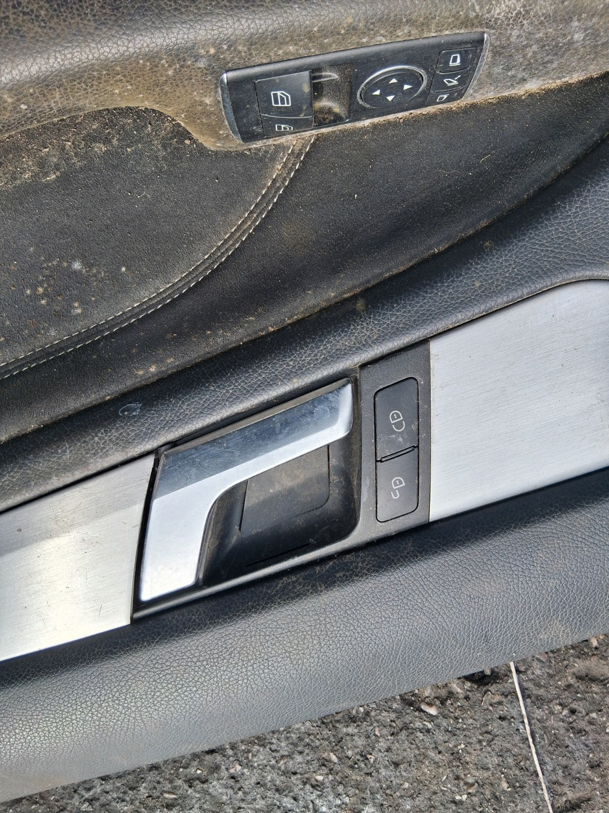 2014 MERCEDES BENZ C CLASS W204 COUPE OSF DRIVER SIDE DOOR CARD PANEL
