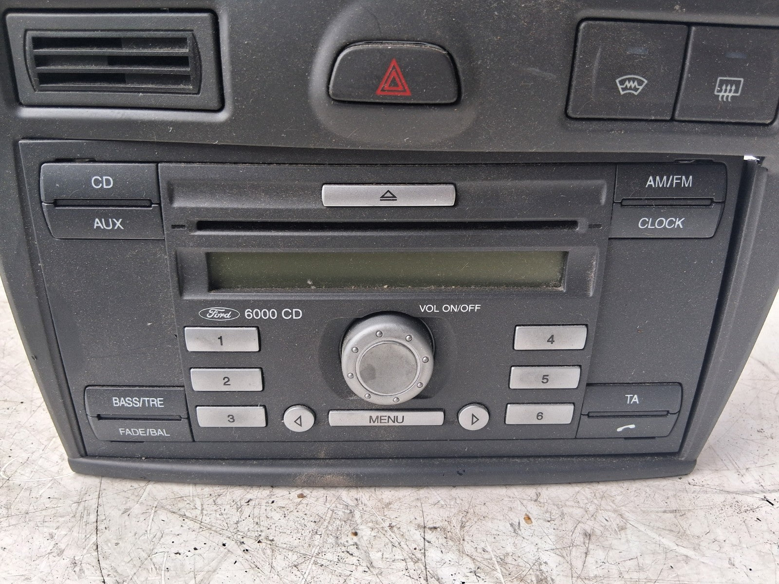 2006 FORD FIESTA MK6 CD PLAYER RADIO MULTIMEDIA AIR VENT HEAD UNIT 8S6118C815AA